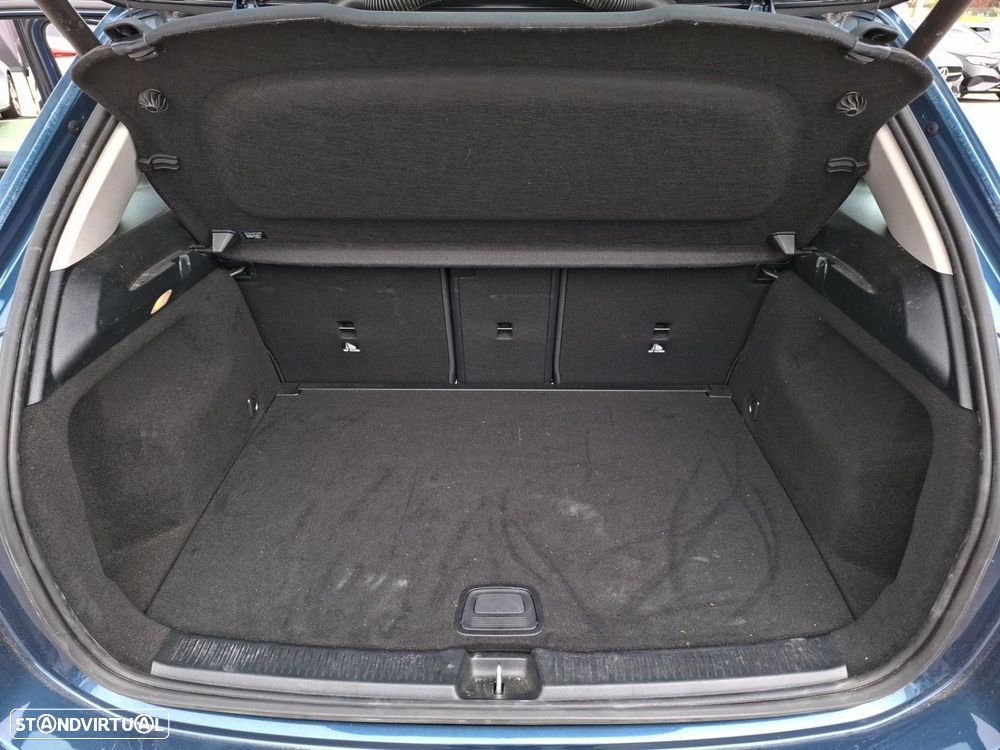 Mercedes-Benz B 180 d Style Plus Aut. - 24