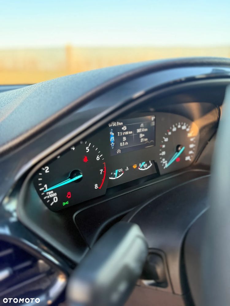 Ford Fiesta 1.0 EcoBoost S&S ACTIVE - 10