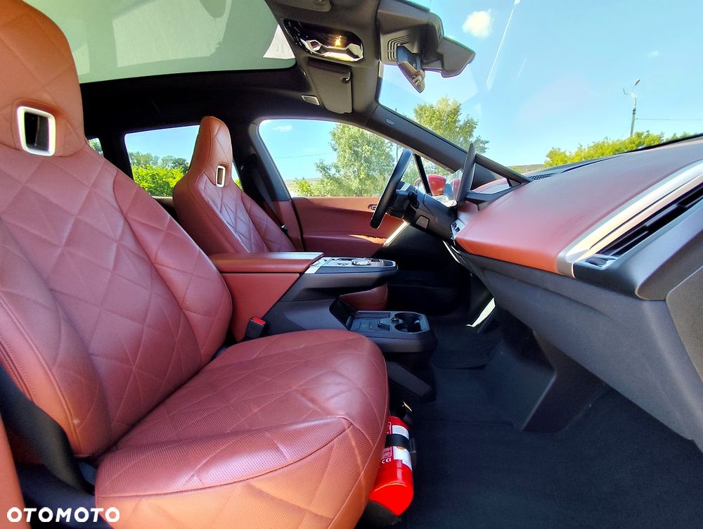 BMW iX M60 111.5kWh - 11