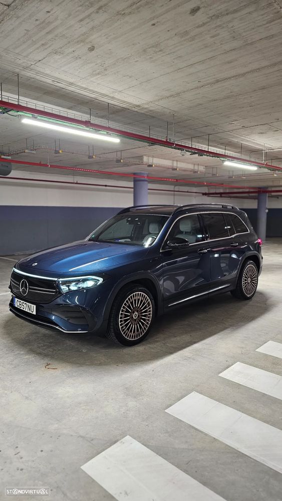 Mercedes-Benz EQB 350 4Matic AMG Line - 1