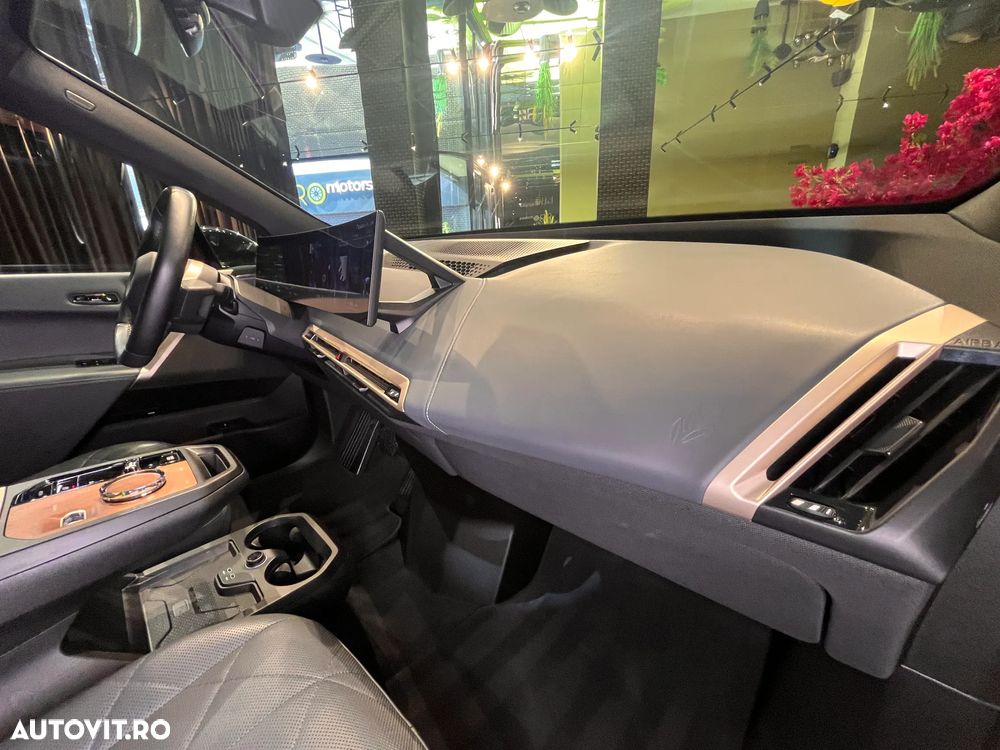 BMW iX - 20