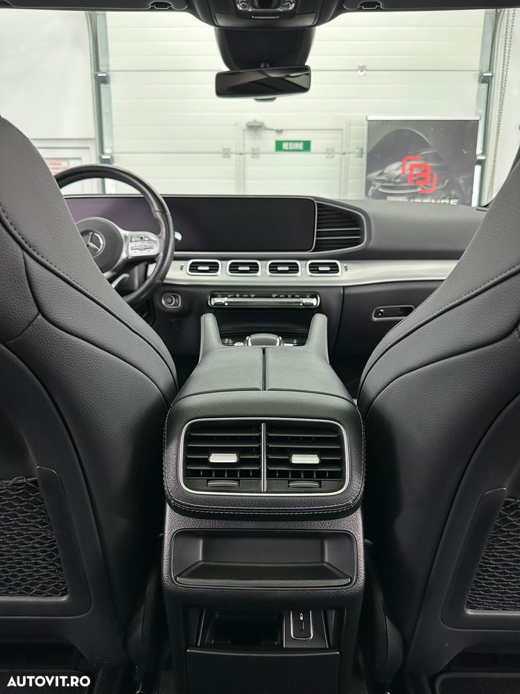 Mercedes-Benz GLE 300 d 4MATIC - 33