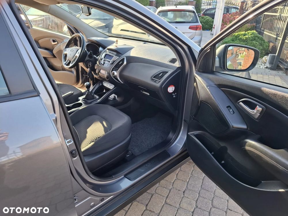 Hyundai ix35 1.7 CRDi Comfort 2WD - 21