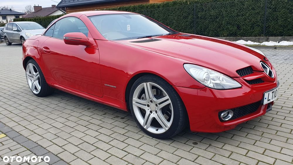 Mercedes-Benz SLK 200 BlueEFFICIENCY 7G-TRONIC Roadster pur - 1
