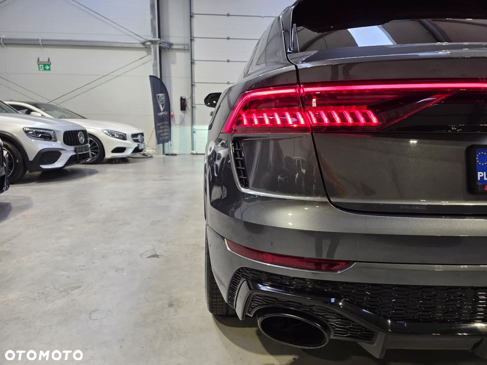 Audi RS Q8 - 6