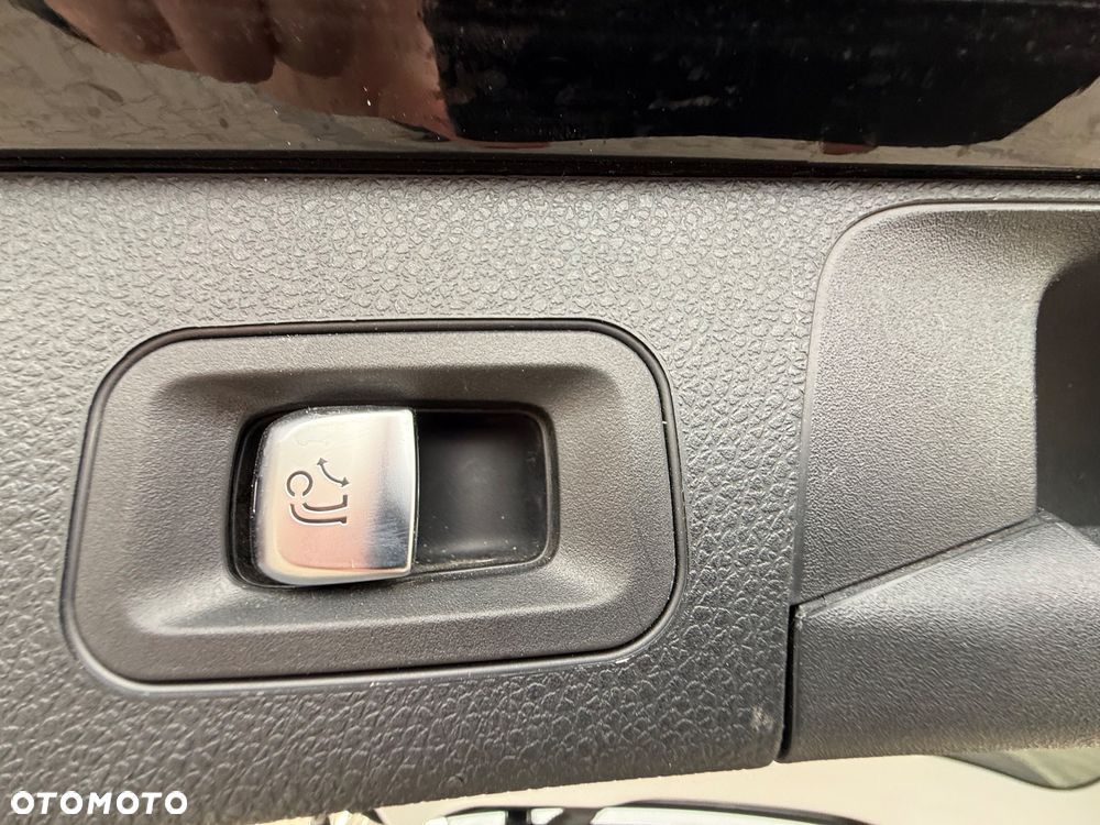 Mercedes-Benz Klasa C - 20