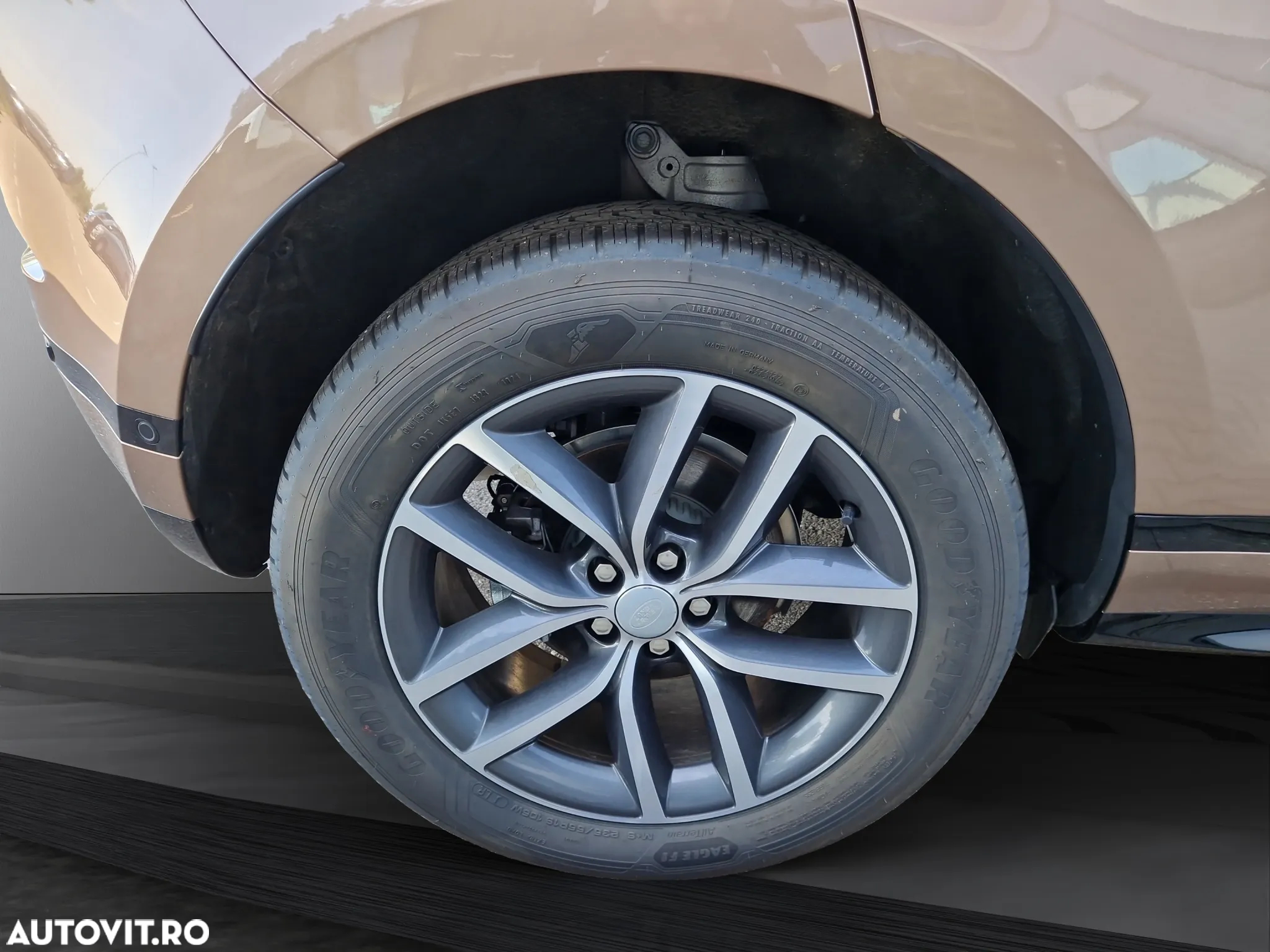 Land Rover Range Rover Evoque 2.0 D165 R-Dynamic MHEV SE - 18