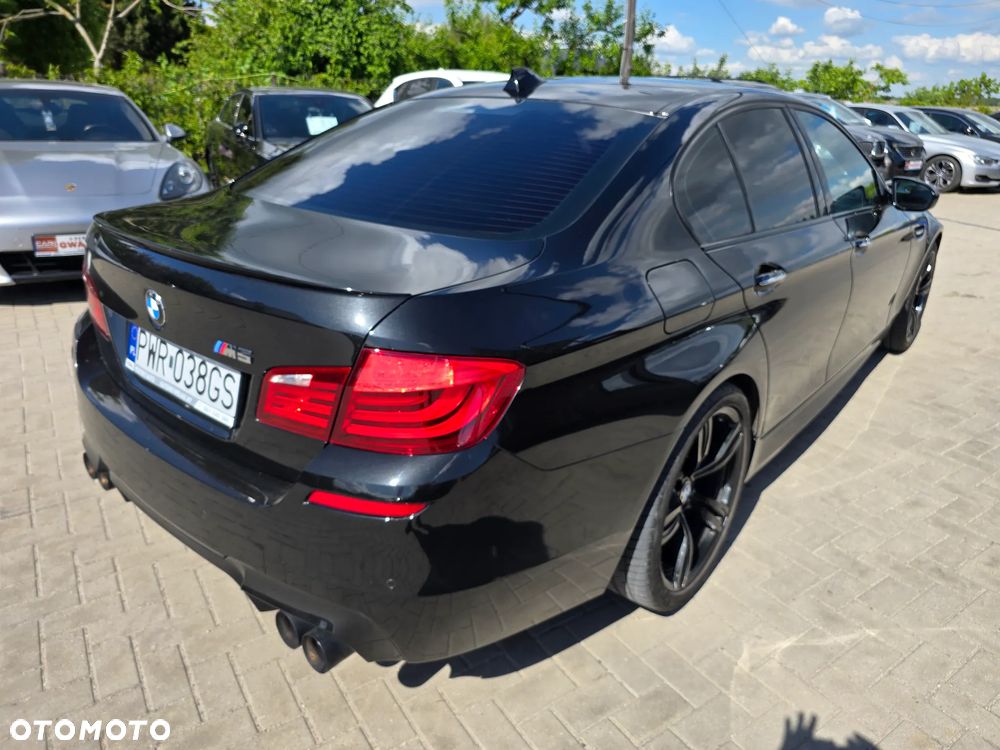 BMW M5 - 4
