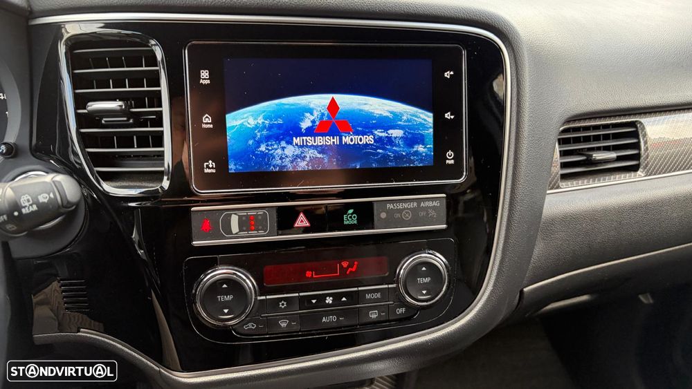 Mitsubishi Outlander - 7