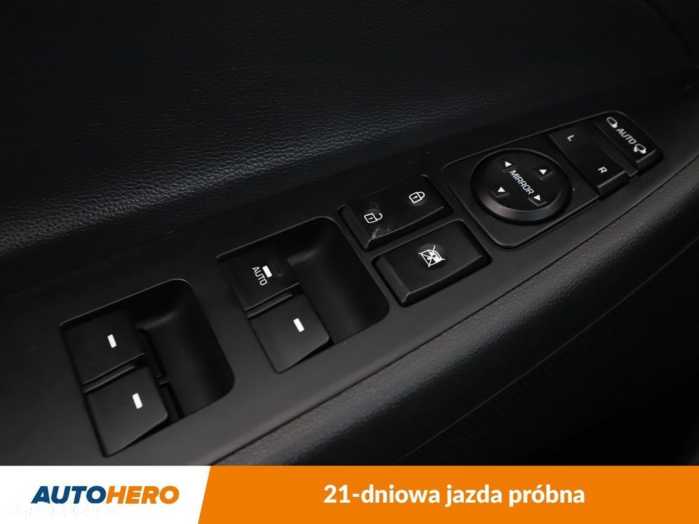 Hyundai Tucson 1.7 CRDI BlueDrive Classic 2WD - 34