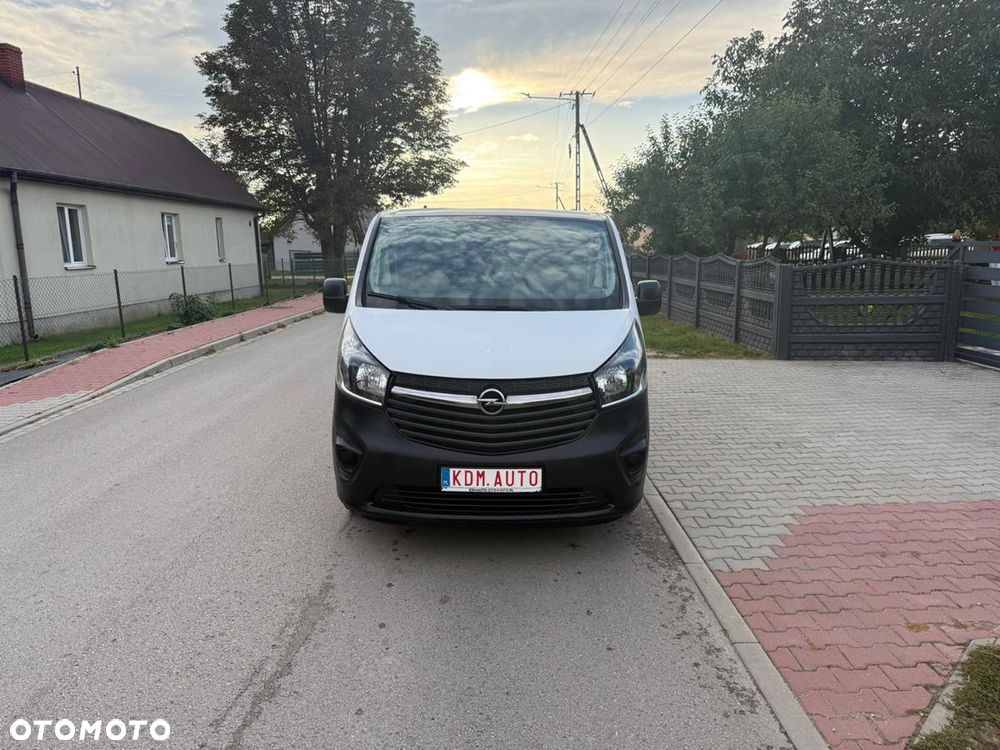Opel Vivaro - 2