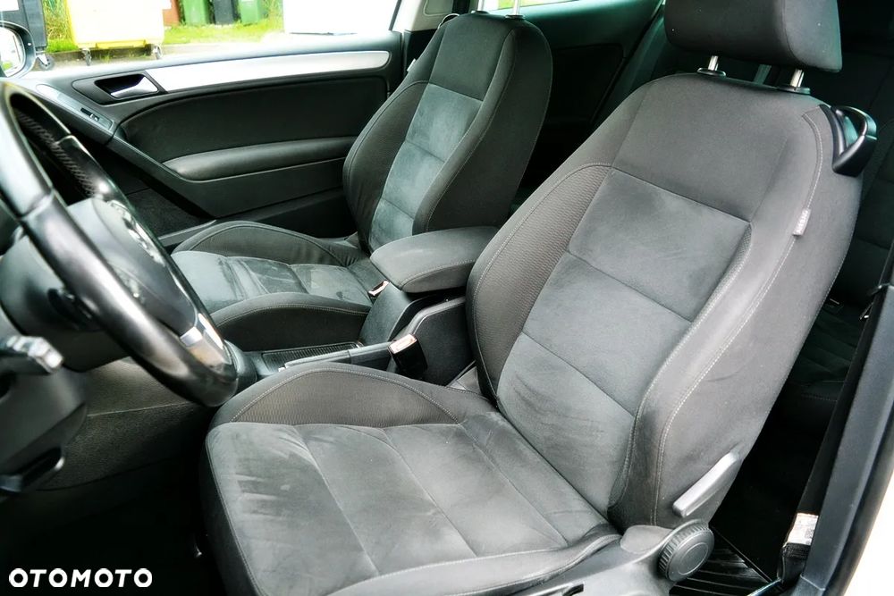 Volkswagen Golf 1.4 TSI DSG Highline - 14