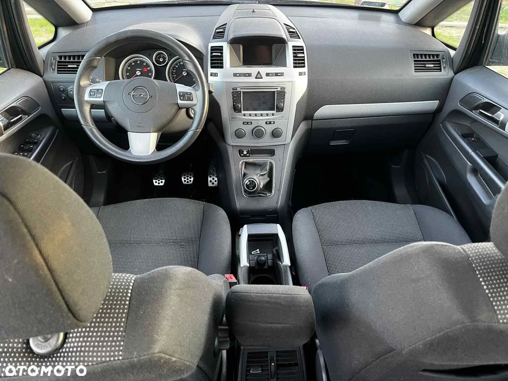 Opel Zafira 1.8 Sport - 8