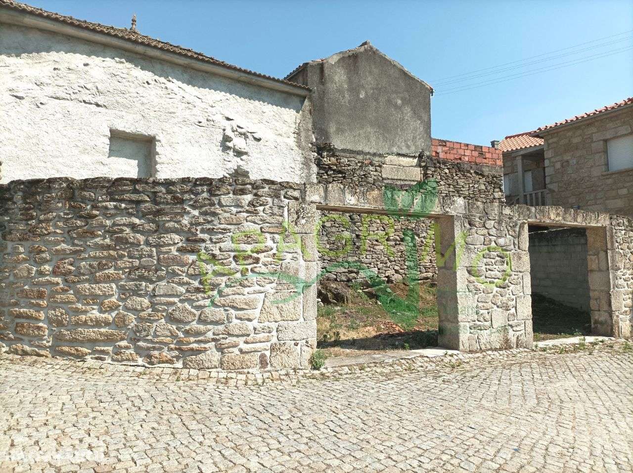 Moradia para reconstrução em Castainço, Penedono - Grande imagem: 3/20