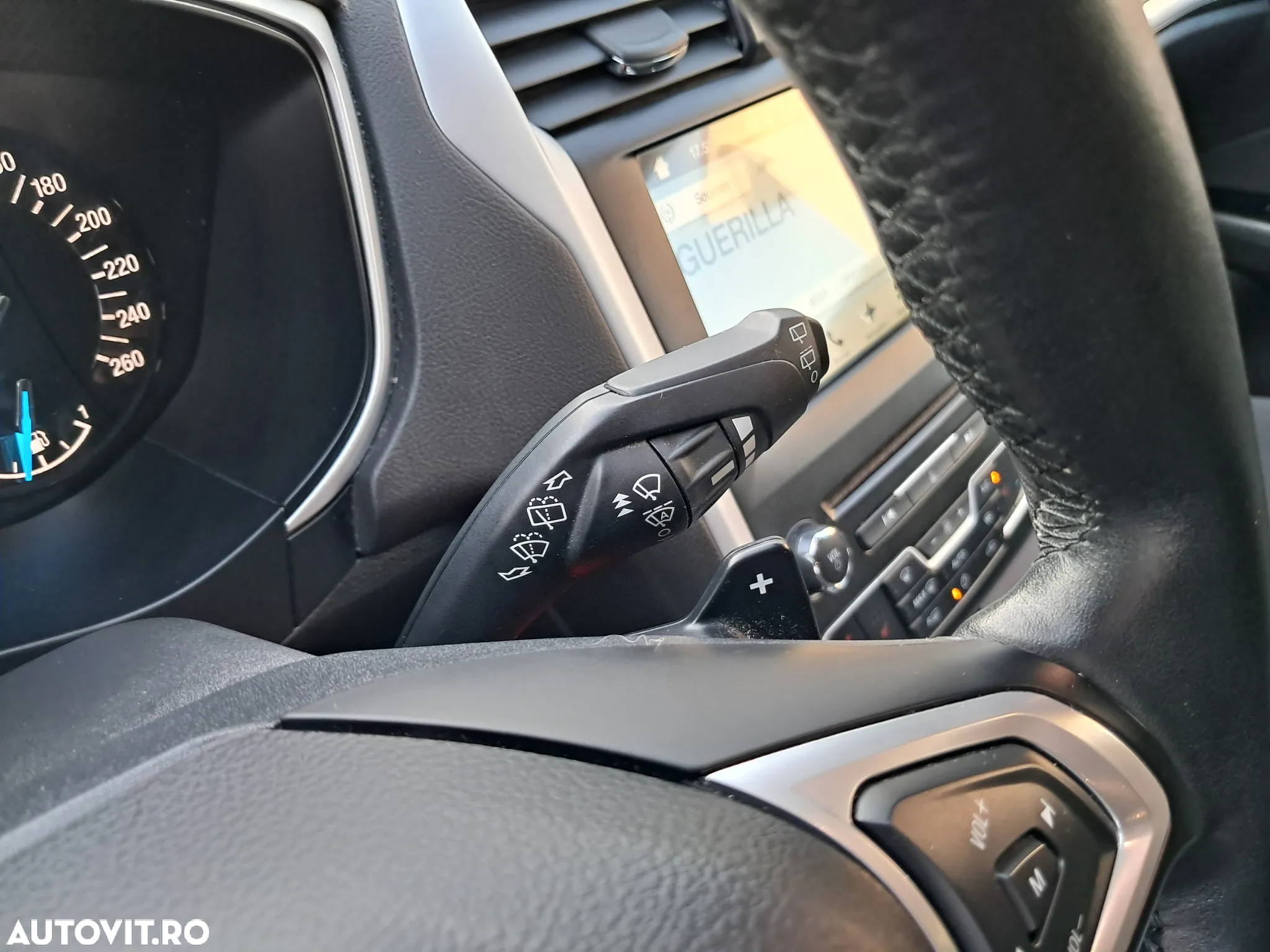 Ford Mondeo 2.0 TDCi Powershift Business - 23