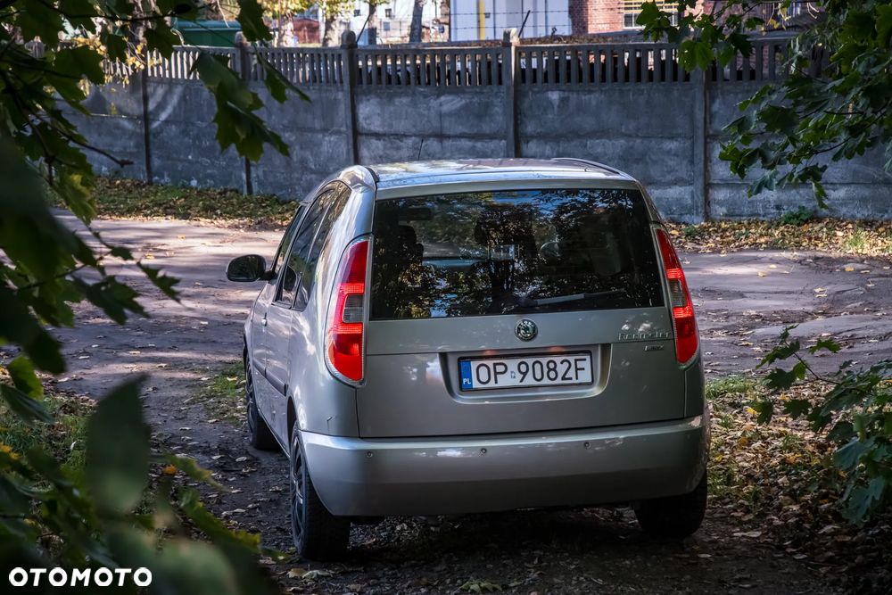 Skoda Roomster 1.4 16V Comfort - 24