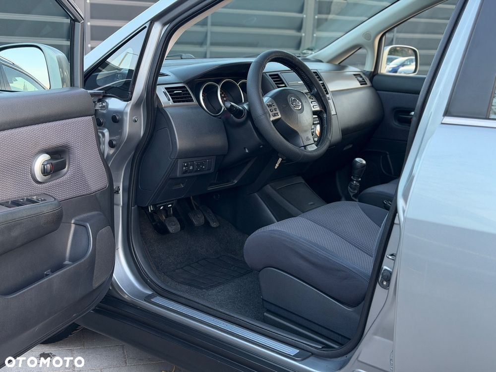 Nissan Tiida 1.8 Tekna - 9