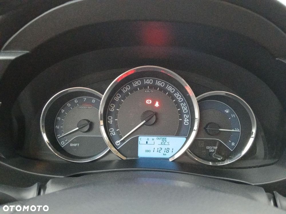 Toyota Corolla 1.6 Premium EU6 - 18