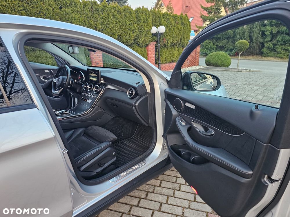 Mercedes-Benz GLC - 14