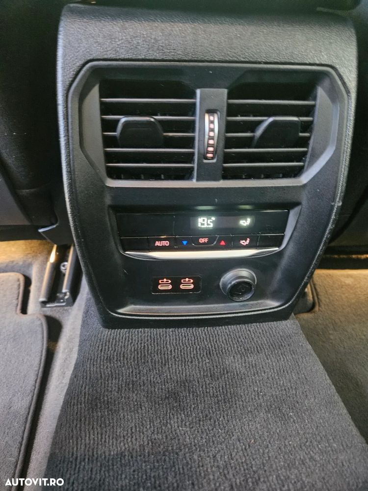 BMW Seria 3 320d Touring xDrive Aut. Edition Luxury Line Purity - 13