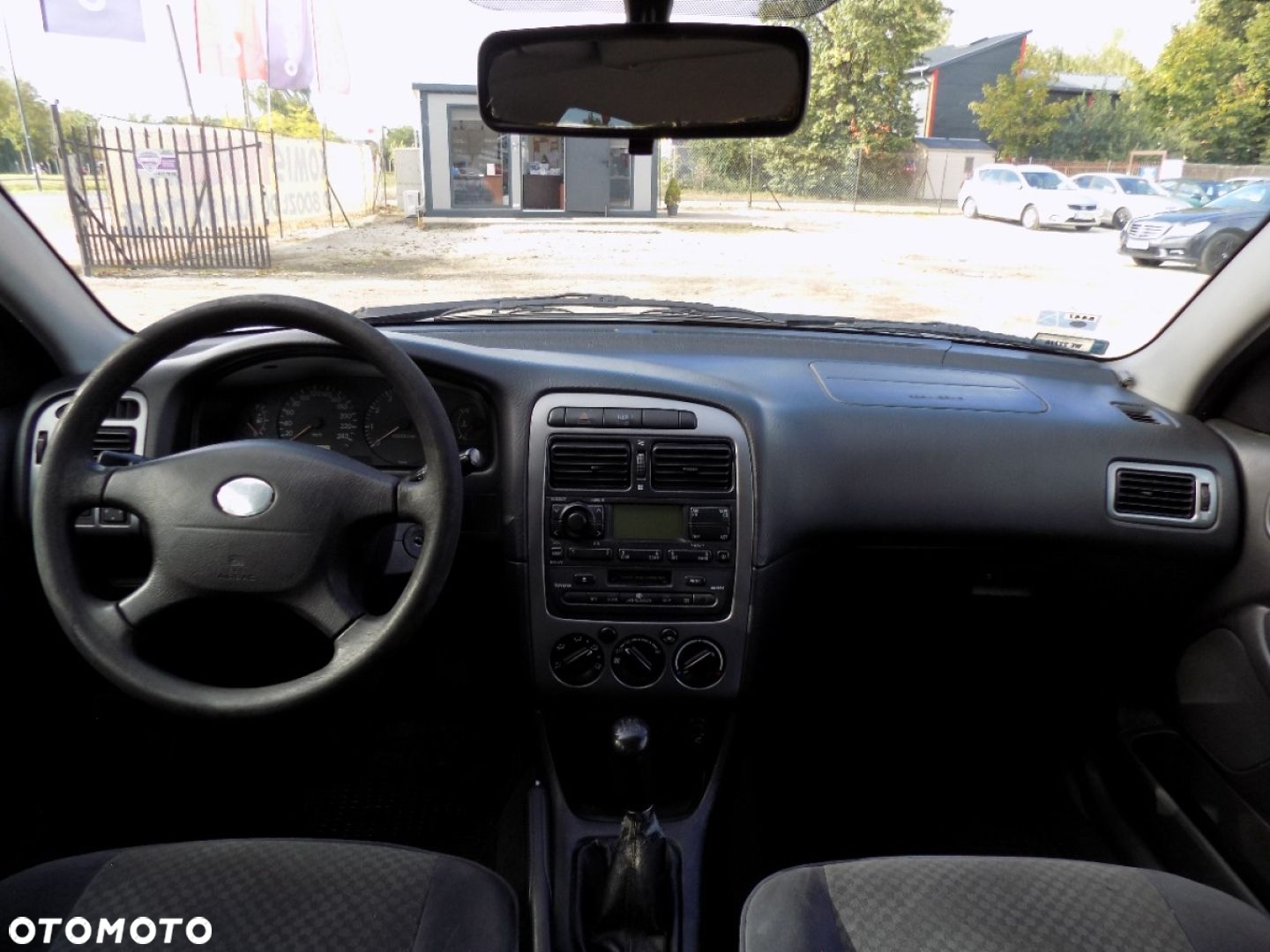 Toyota Avensis - 5