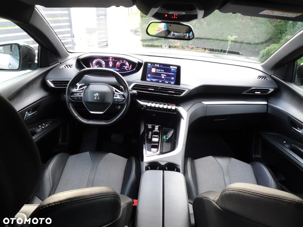 Peugeot 5008 1.5 BlueHDi Allure Pack S&S EAT8 - 27