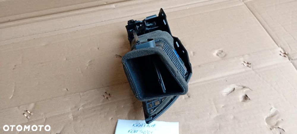 Kratka nawiewu powietrza prawy przód przednia prawa Hyundai i40 3Z974-90000 - 5