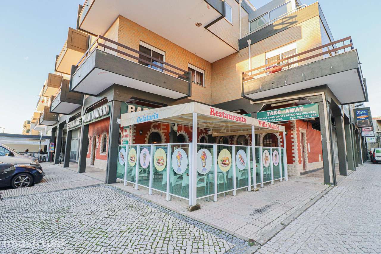 Espaço comercial no centro de Ílhavo para venda ou trespasse - Grande imagem: 2/50