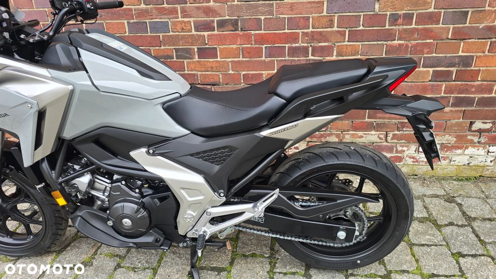 Honda NC - 9