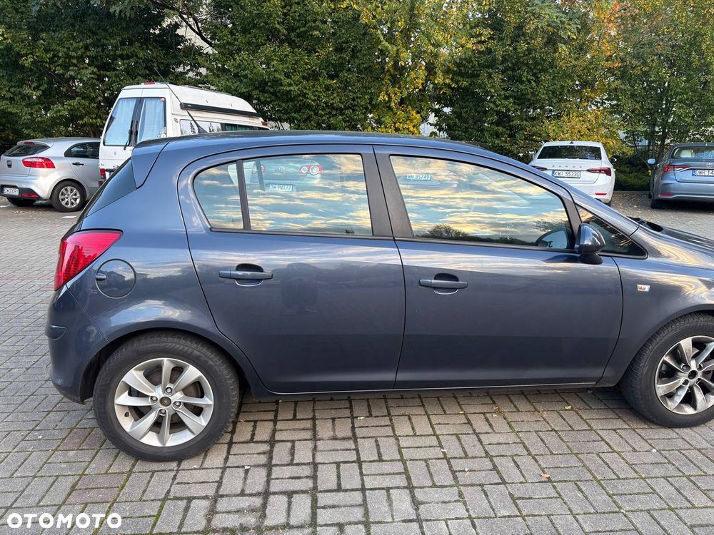 Opel Corsa 2009 photo 4