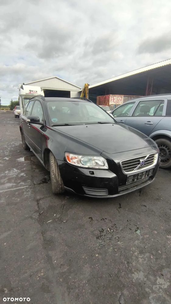 VOLVO V50 2009 1.8 125 KM B 4184 S11