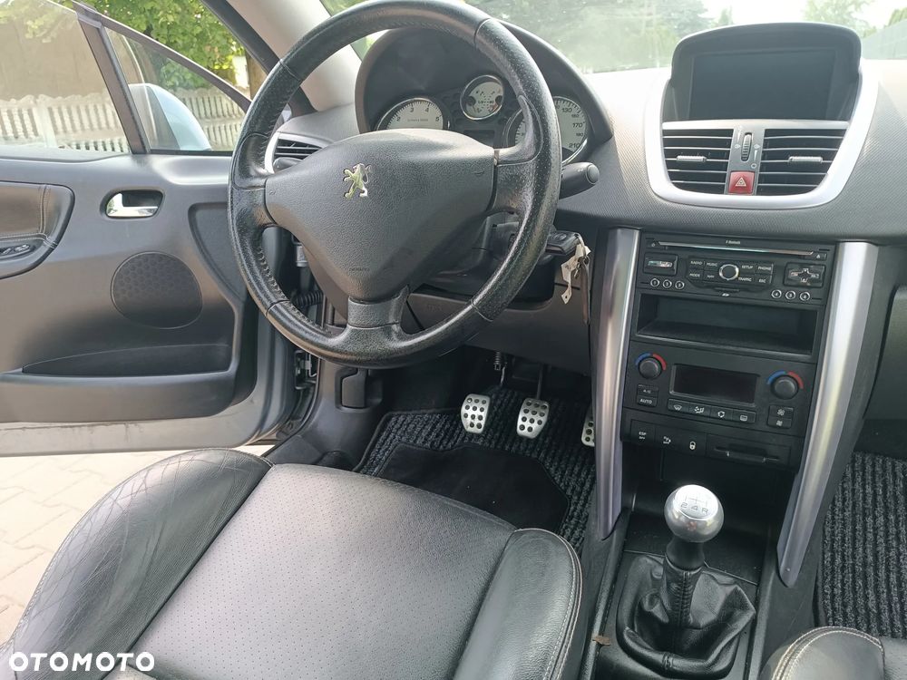 Peugeot 207 1.6 16V Sporty - 24