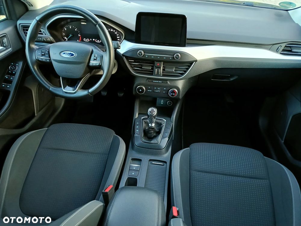 Ford Focus 1.5 TDCi DPF Start-Stopp-System Business - 21