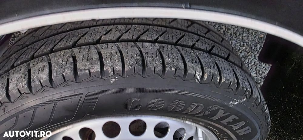 Volkswagen TRANSPORTER face lift 2.0 tdi, 140cp,  186.200 km,           basculabil 3.2t original,  07/2012 (serie 2013).  (factura cu TVA, SEAP , finantare PJ, rate PF - 26