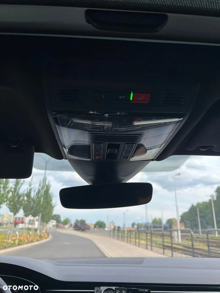 Volkswagen Arteon 2.0 TSI 4Motion R-Line DSG - 17