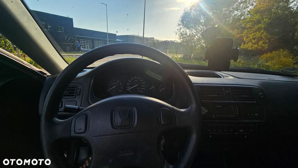 Honda Civic 1.4i S - 7