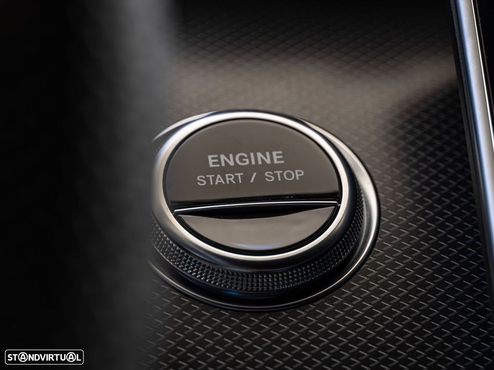 Mercedes-Benz C 300 - 21