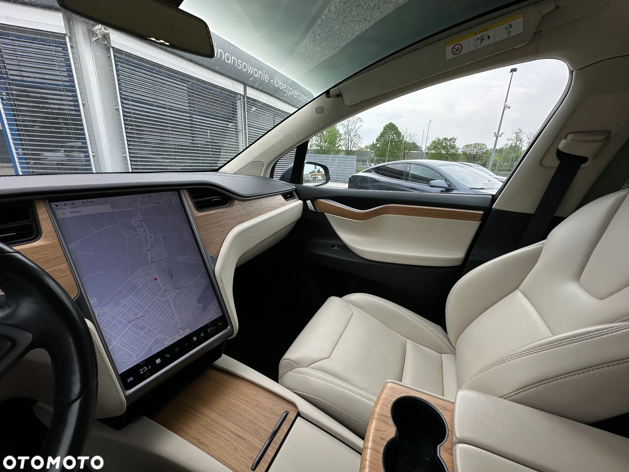 Tesla Model X Long Range Plus - 16