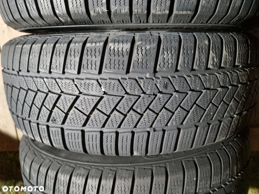 Opony Continental ContiWinterContact TS 830P 205/60R16 5,5/4,5mm,na sezon - 3