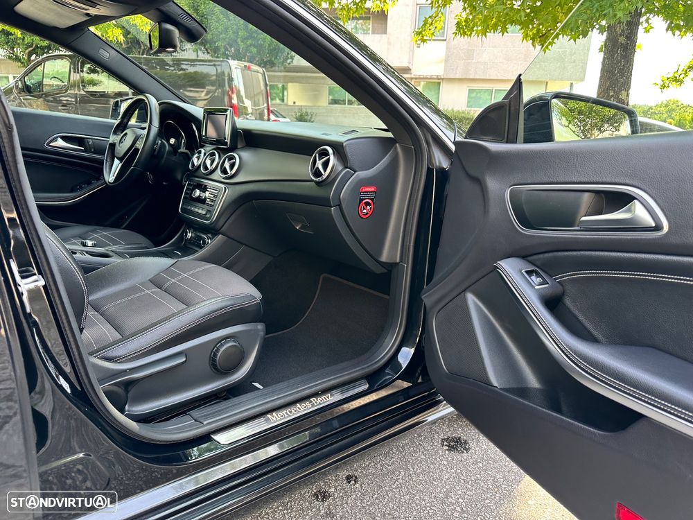 Mercedes-Benz CLA 220 CDI Urban Aut. - 38
