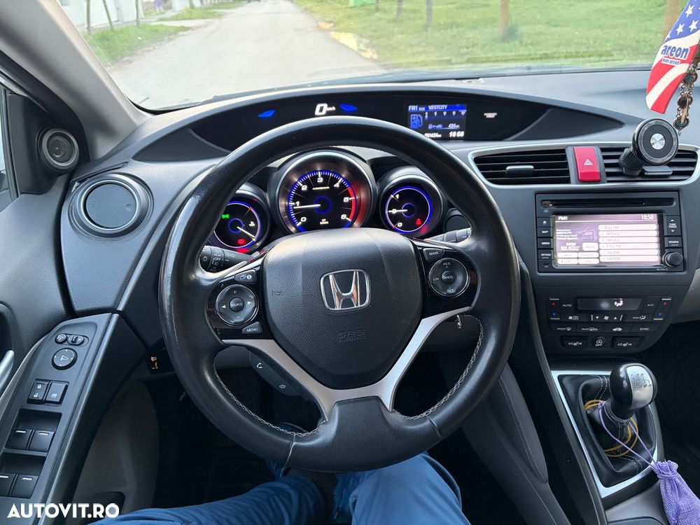 Honda Civic 1.6 i-DTEC Elegance - 11