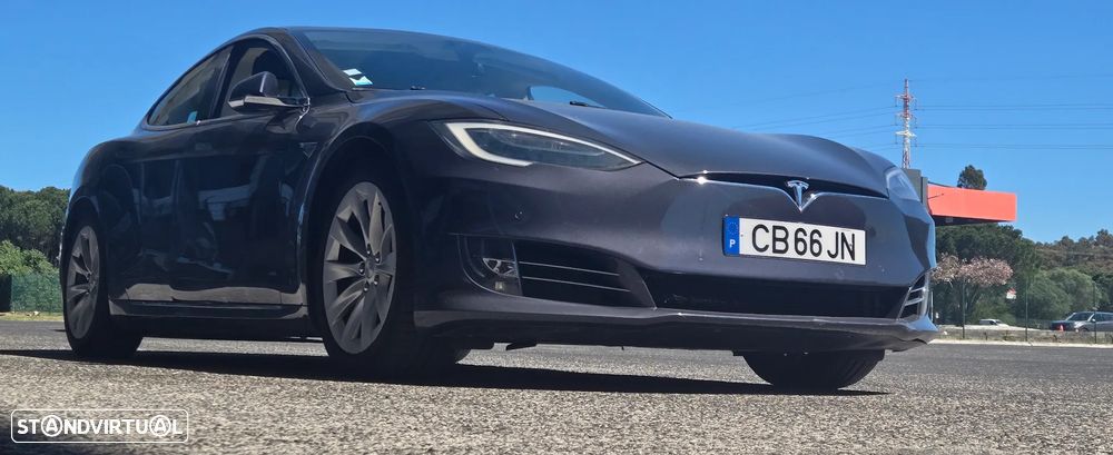 Tesla Model S 100D - 11