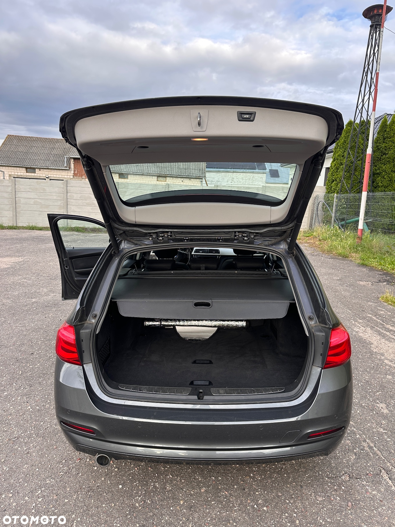 BMW Seria 3 316d Touring - 9