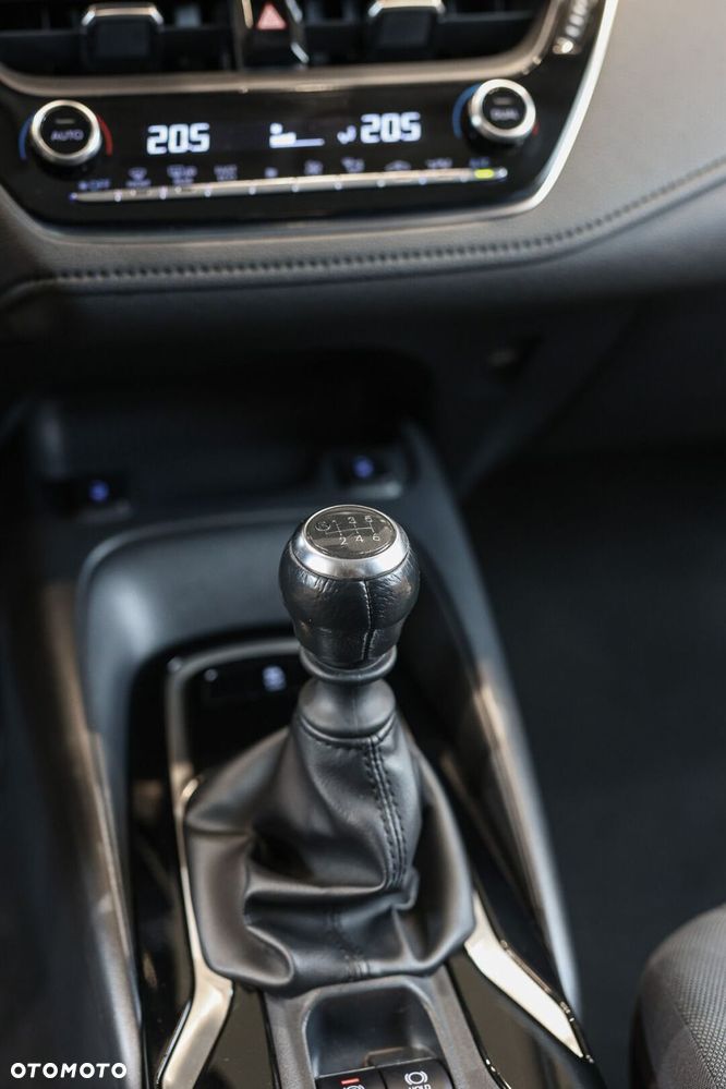 Toyota Corolla - 31