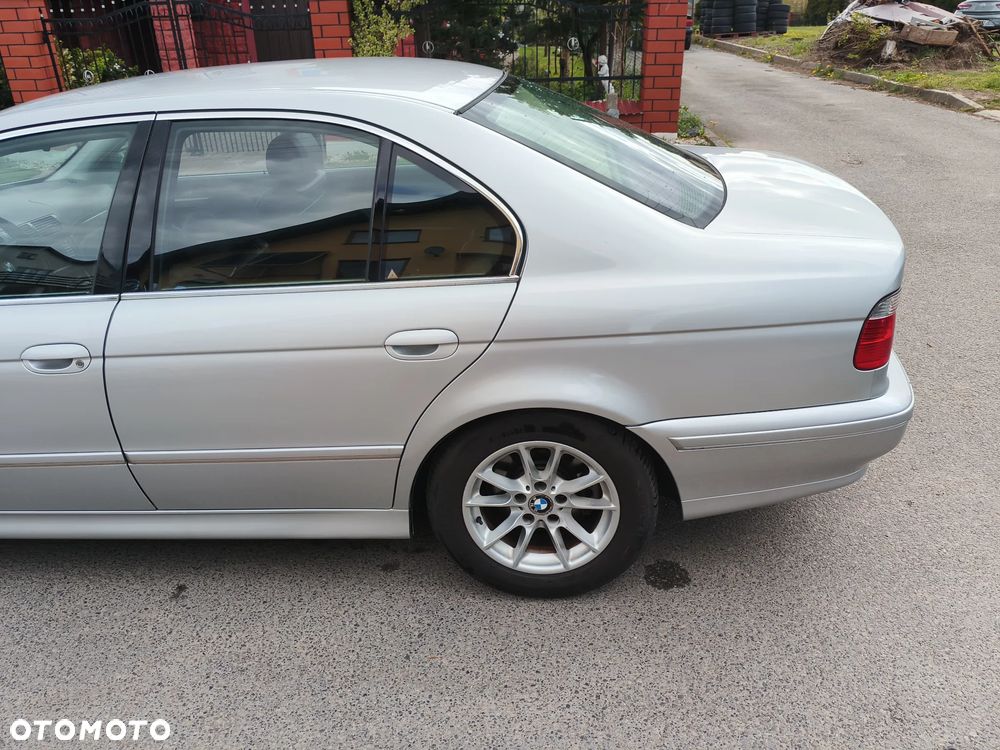 BMW Seria 5 - 26