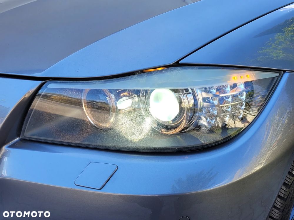 BMW Seria 3 318d DPF Edition Lifestyle - 13