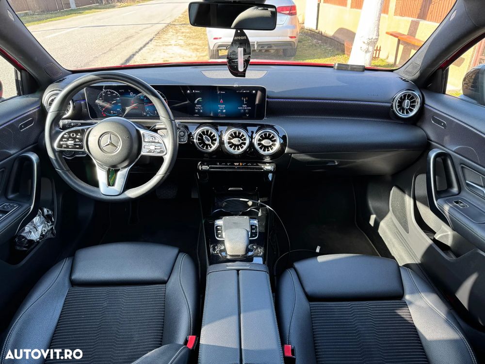 Mercedes-Benz A 200 7G-DCT - 8