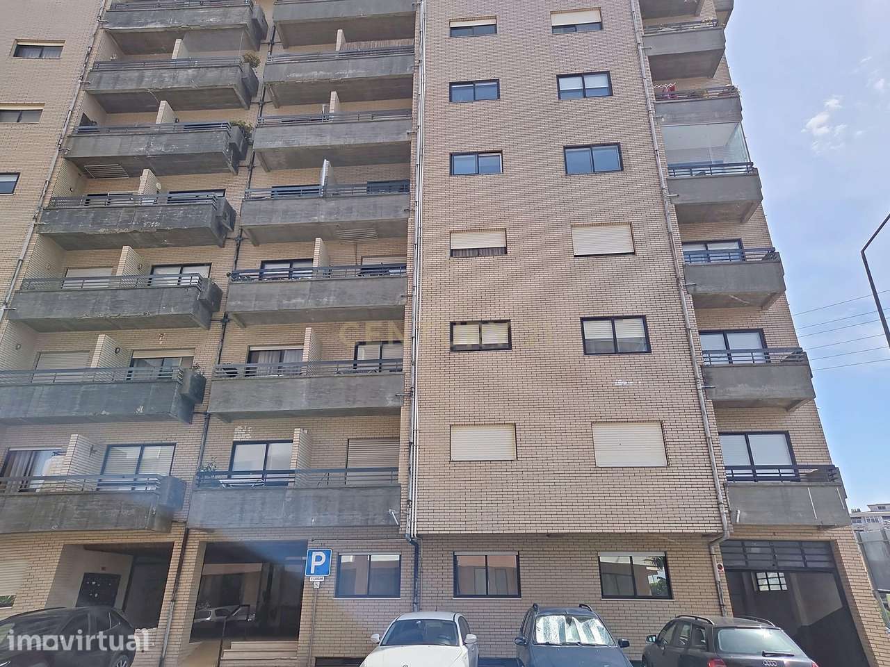 Apartamento T2 totalmente renovado - Grande imagem: 2/36