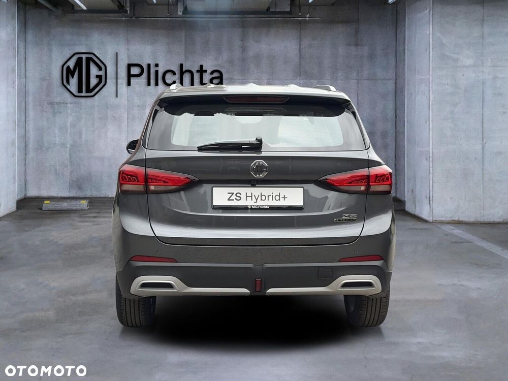 MG ZS Hybrid+ - 6