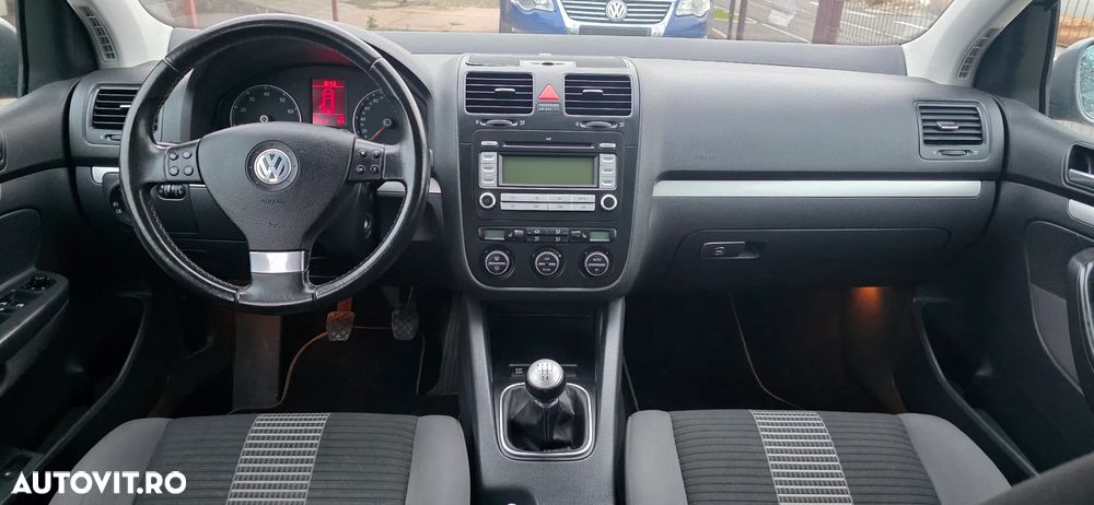 Volkswagen Golf 1.6 United - 16